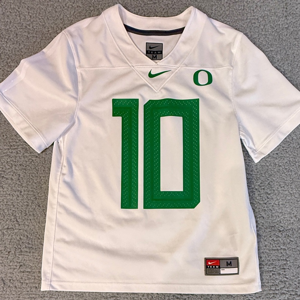 Nike Kids Oregon Duck Football Jersey (White with Green #10 - Justin Herbert)